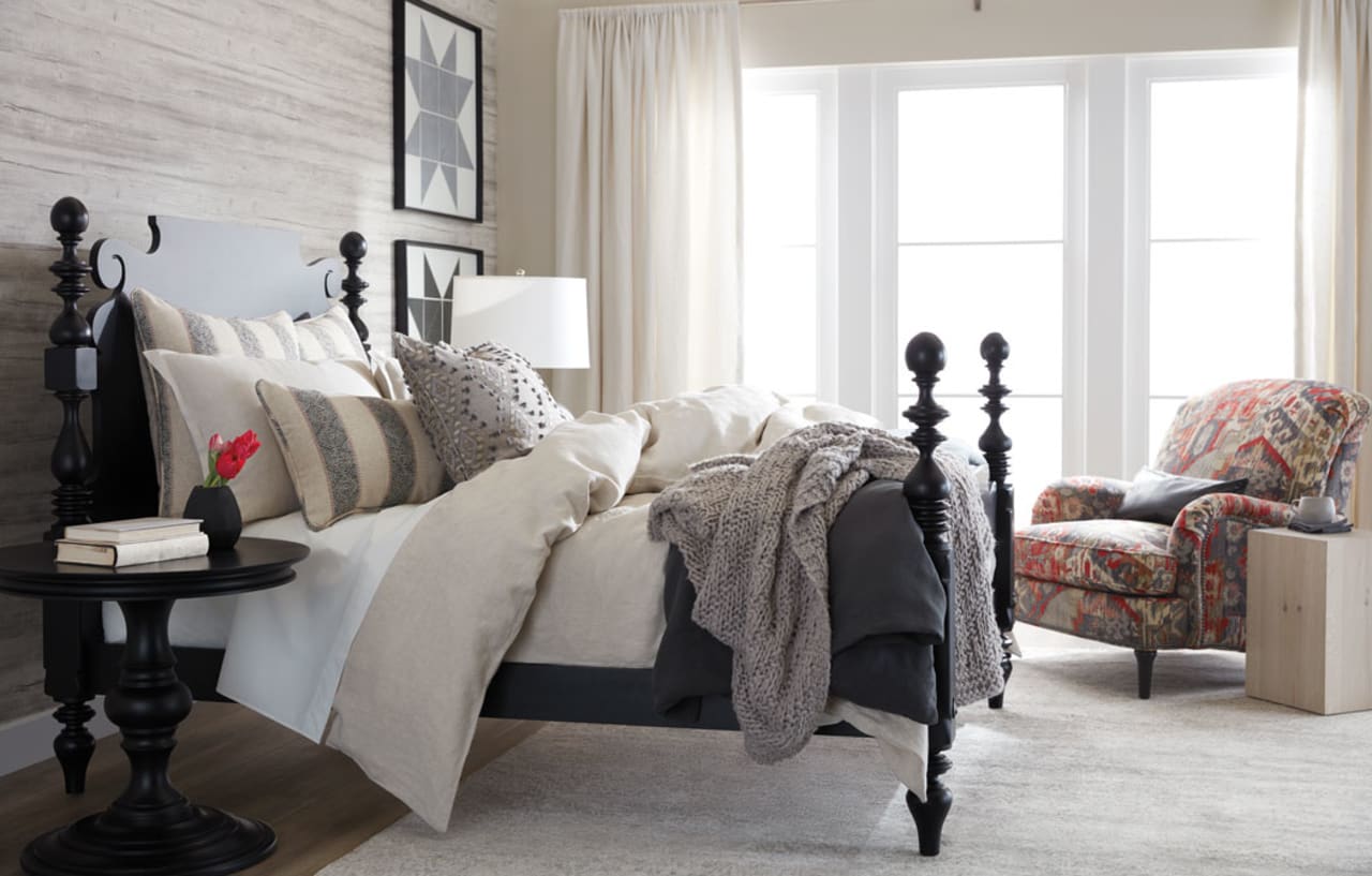 FEB22_QUINCY_203_room